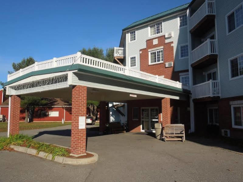 Baymont By Wyndham Essex Burlington Area Hotel Exterior photo